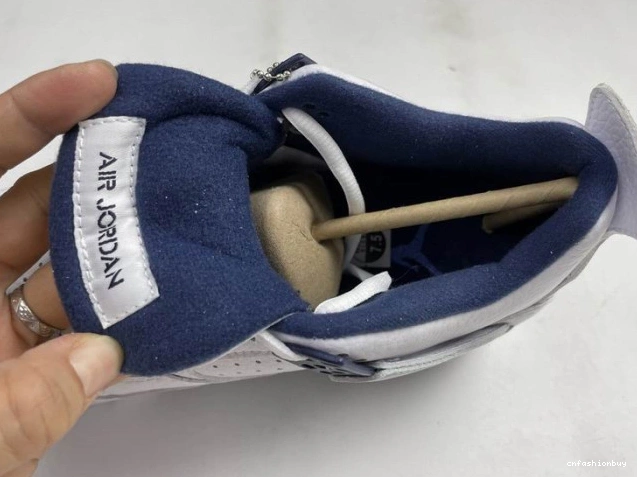 (2015) Retro 4 Jordan 314254-107 Columbia 0901